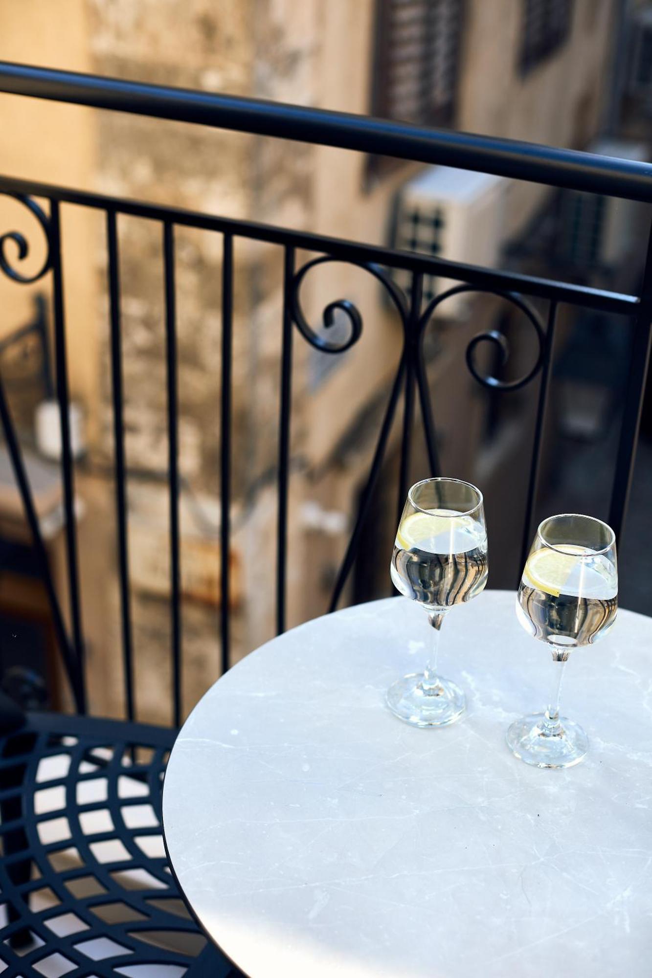 Grande Madonna Luxury Boutique Suites Rethymnon Cameră foto